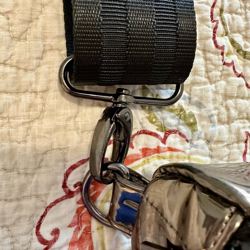 Evereve Metallic Gunmetal Quilted Crossbody Belt Bag - Picture 8 of 12